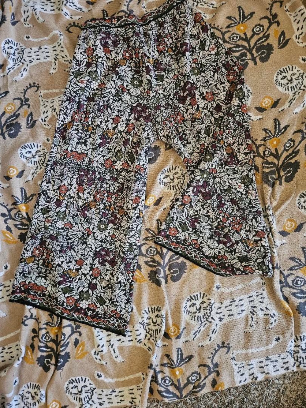 IVKO Floral Wide-Leg Women’s Pants in Black and Multi Tapestry